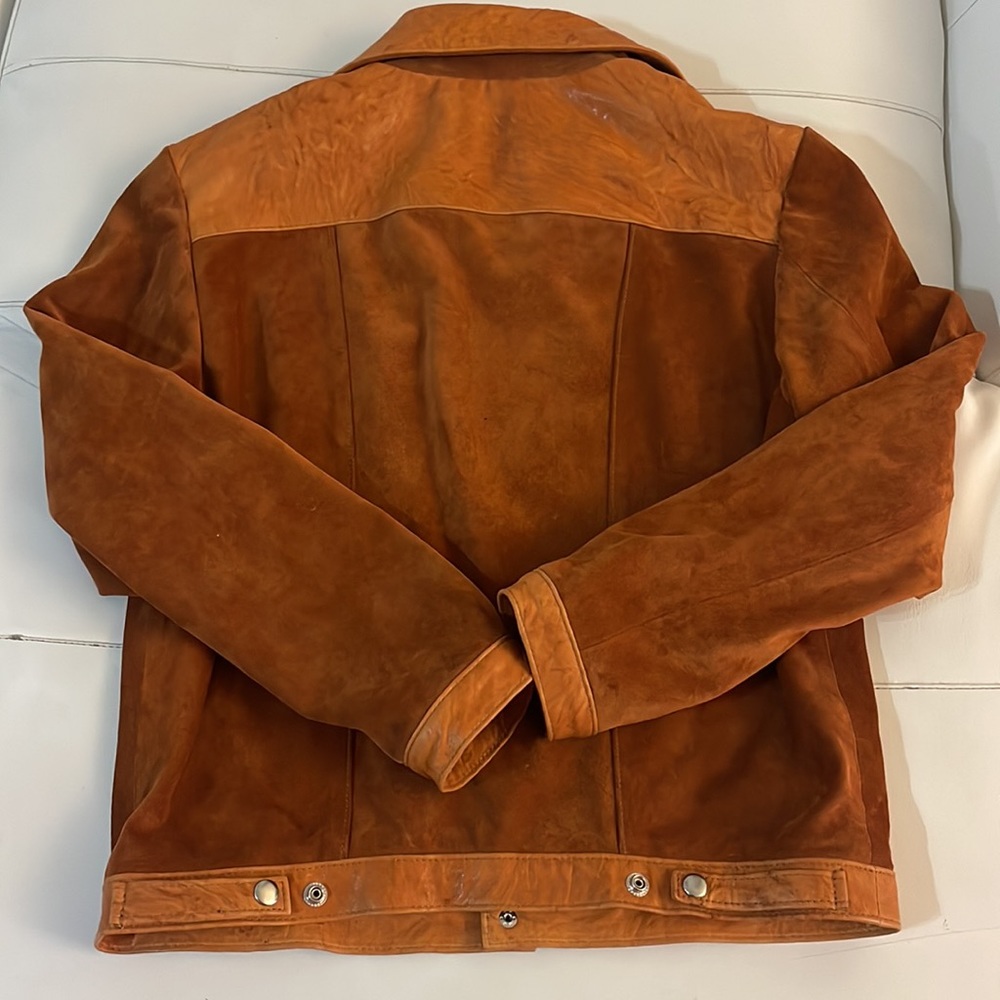 NWT Current Elliott The Crow leather suede jacket in rust
Size Medium $1078 - Picture 11 of 14